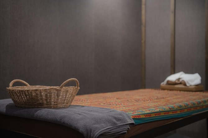 1 Hour Deep Tissue Thai Massage with Balm - Free Transportation - Why this one-hour massage works well in Chiang Mai