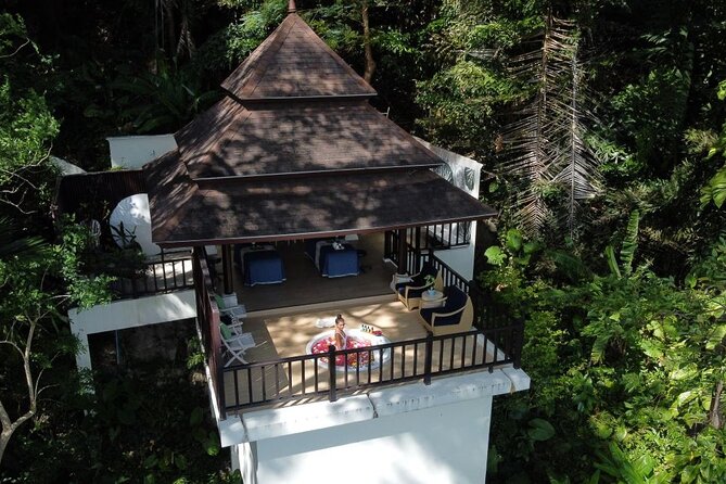 120 Minutes Signature Muay Thai Massage - Traditional Thai massage with herbal warmth