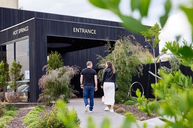 2-Hour Deep Blue Hot Springs in Warrnambool - Choosing between daytime and Twilight sessions