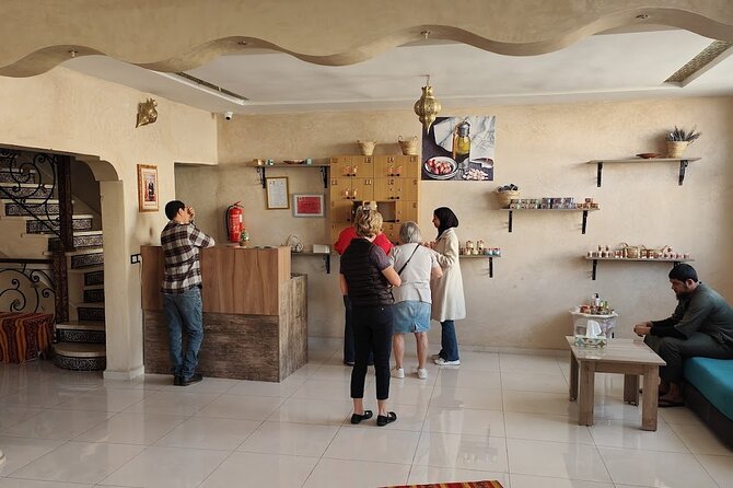 2 Hour Private Hammam and Massage Package - Hotel pickup and the arrival routine
