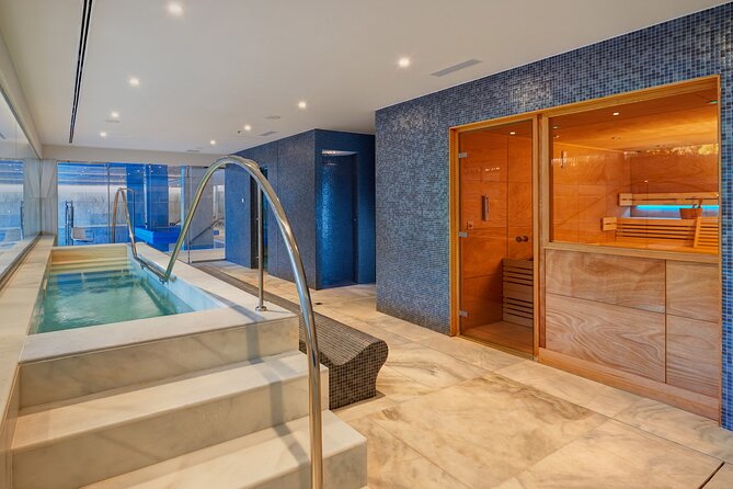 25 Minute Couples Massage with Spa Access - Booking Timing and Cancellation Details