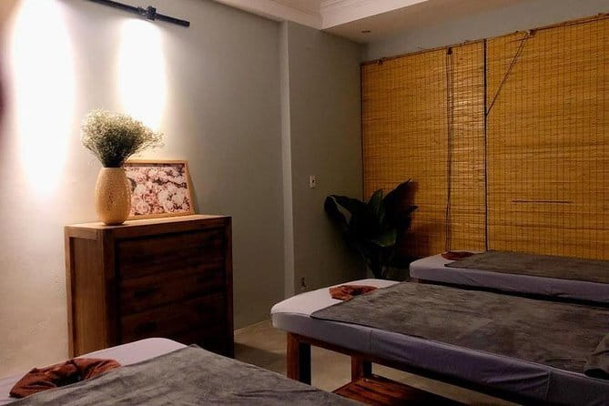 60 minutes Body Massage with Ginger Oil - Why one hour can be good value at $17.79