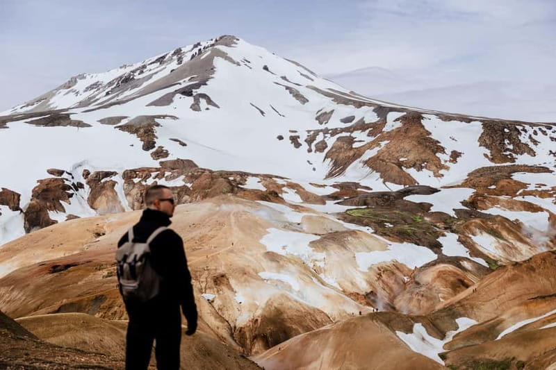 A day in Kerlingarfjöll: Highlands and hot springs - The 8:00 bus ride from Reykjavík