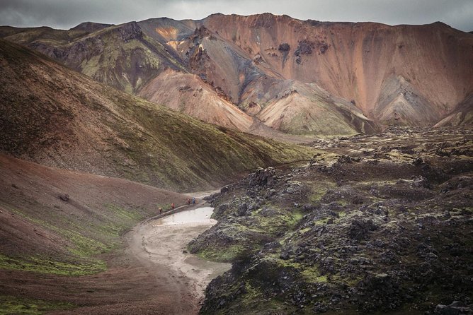 Adventure in Landmannalaugar and Hot Springs - Reykjavík & Hella - What to pack for the changing weather