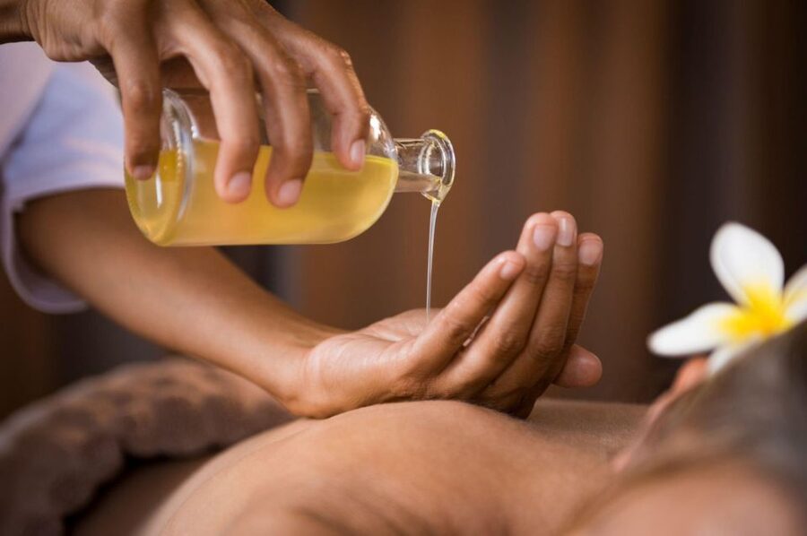 Agadir: Traditionnel Massage - What the one-hour massage includes