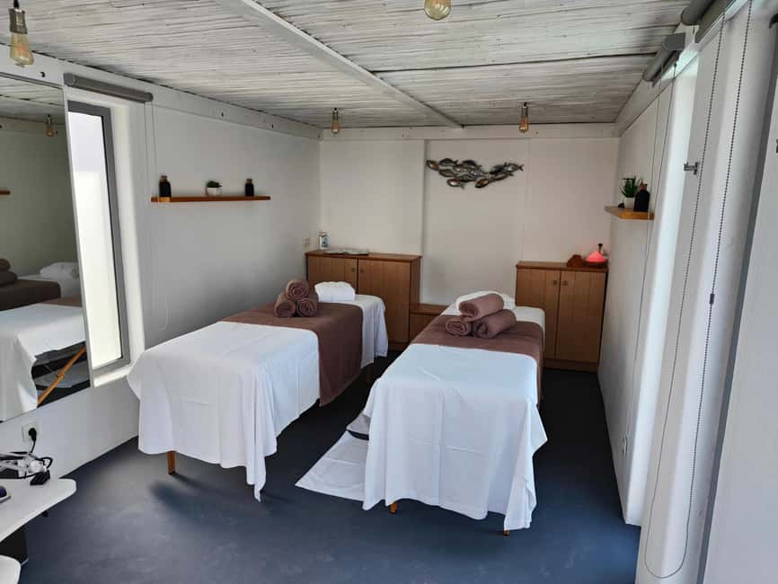Akrotiri:Departure Day Spa Experience Couples Massage & Pool - Key points to know before you book