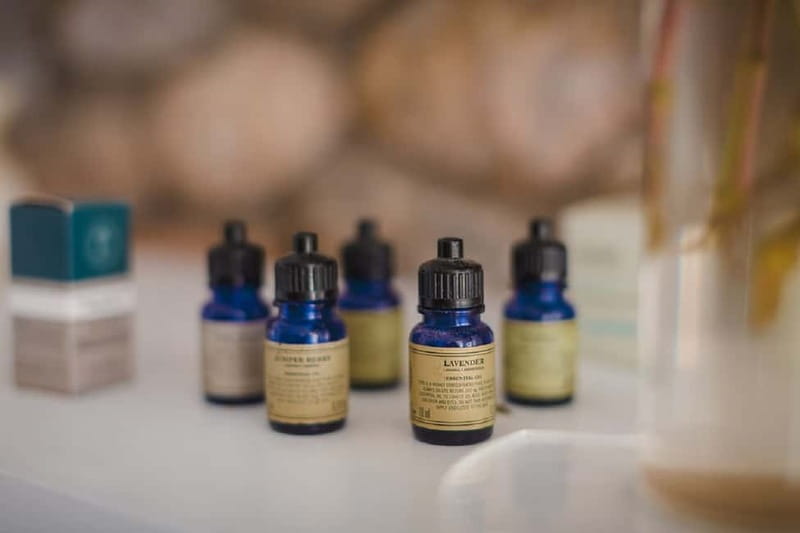 Akrotiri: Travel Recovery Aromatherapy Massages - The 60-minute and 90-minute choice