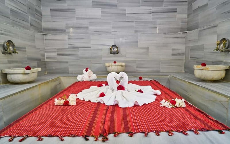 Alanya: Traditional Turkish Bath, Spa & Massage - The massage choices and package upgrades