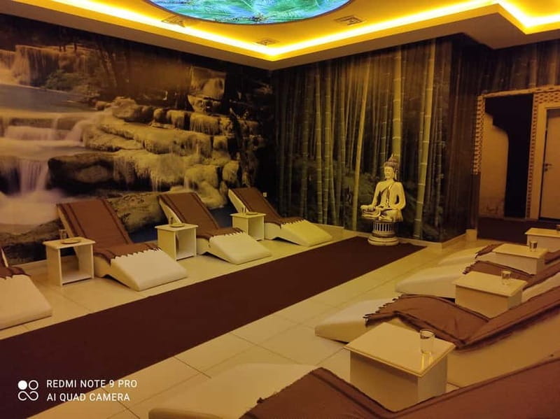 Alanya: Turkish Bath Experience with Massage and Wine Option - Sauna first, then the menthol room