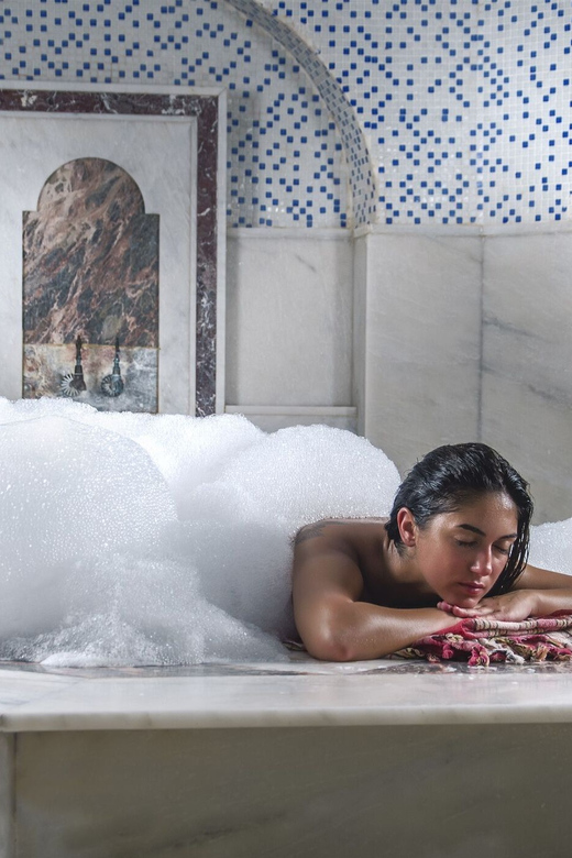 Antalya: Ladies Turkish Bath Hamam - Wellness Spa Center - Foam massage and lemon soap