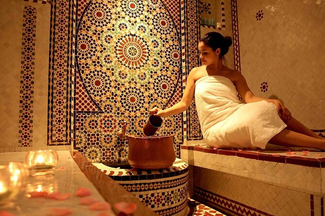 Antalya / Lara : Traditional Turkish Bath & Oil Massage & Spa - The marble slab and full-body scrub