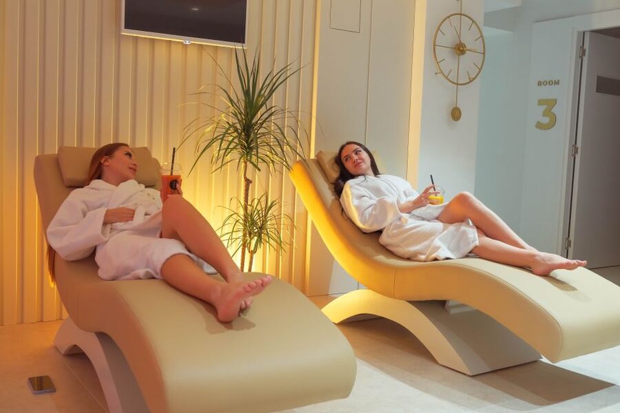 Antalya: Massage and Professional Skin Care Experience - Who will get the most from this spa visit