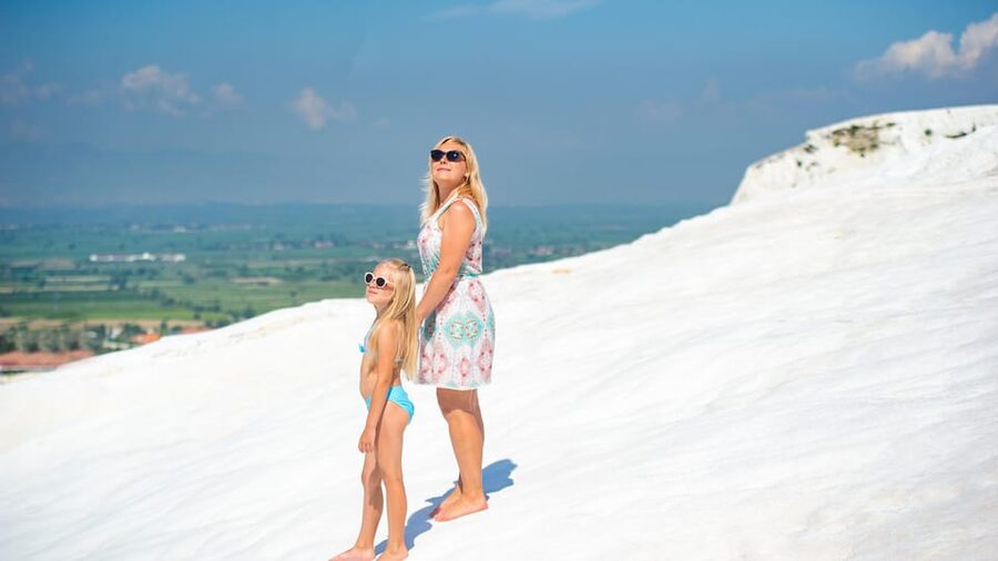 Antalya: Pamukkale Hot Springs & Hierapolis Small Group Tour - Walking across Pamukkale’s white terraces