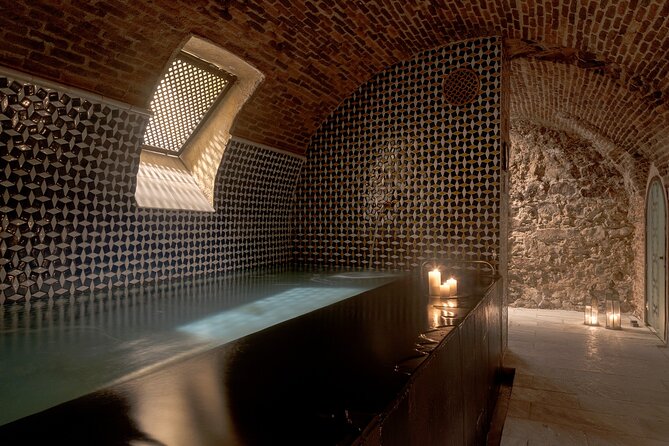 Arabian Baths and 30' Massage at Madrid's Hammam Al Ándalus - Who will enjoy this most?