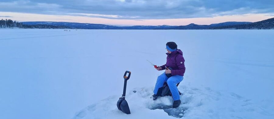 Arctic Tent Sauna Experience with Ice Swimming - A hot tent, a cold hole, and Lake Inari nearby