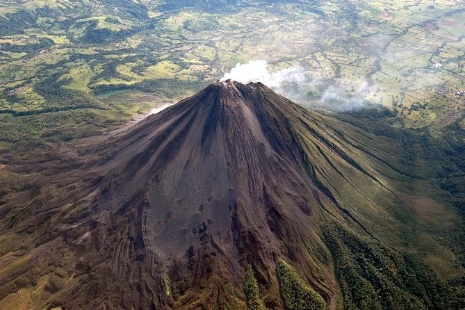 Arenal Volcano Hike plus Baldi Hot Springs and Dinner - Who will get the most from this tour