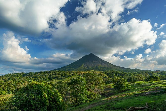Arenal Volcano Hike plus Baldi Hot Springs and Dinner - Should you book the Arenal and Baldi combination?