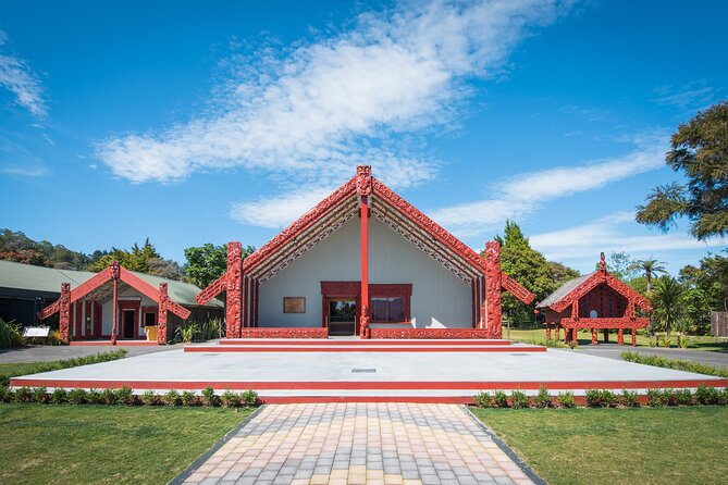 Auckland: Rotorua Te Puia with Haka & Polynesian Spa Small Group - Who will get the most from this day?