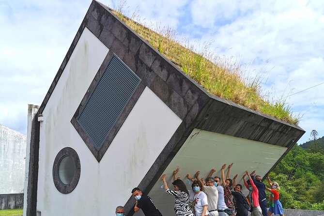 Azores: Shore Excursion Furnas - Crater volcano and hot springs - Underground cooking is the most local stop