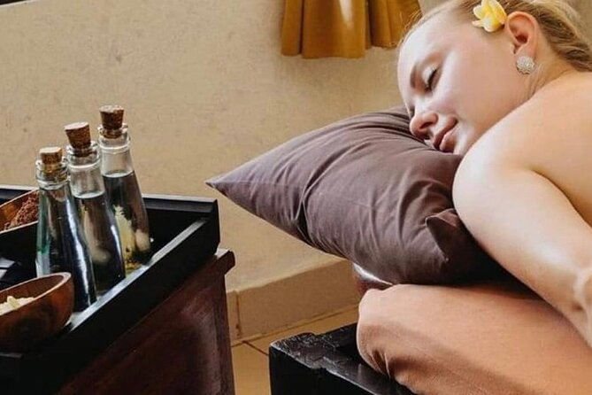 Bali Luxury Spa Package 2 hour Treatmen at Royal orchird spa - The Thalaso foot wash sets the tone