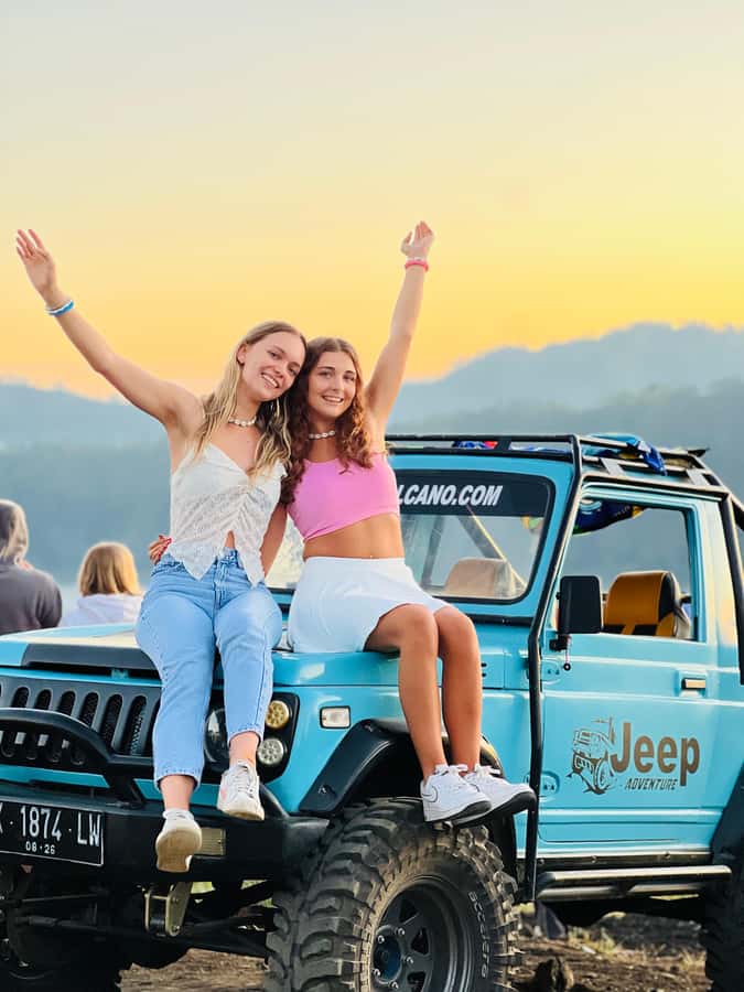 Bali: Mount batur jeep sunrise & natural hot springs - Breakfast, coffee, and the civet coffee stop