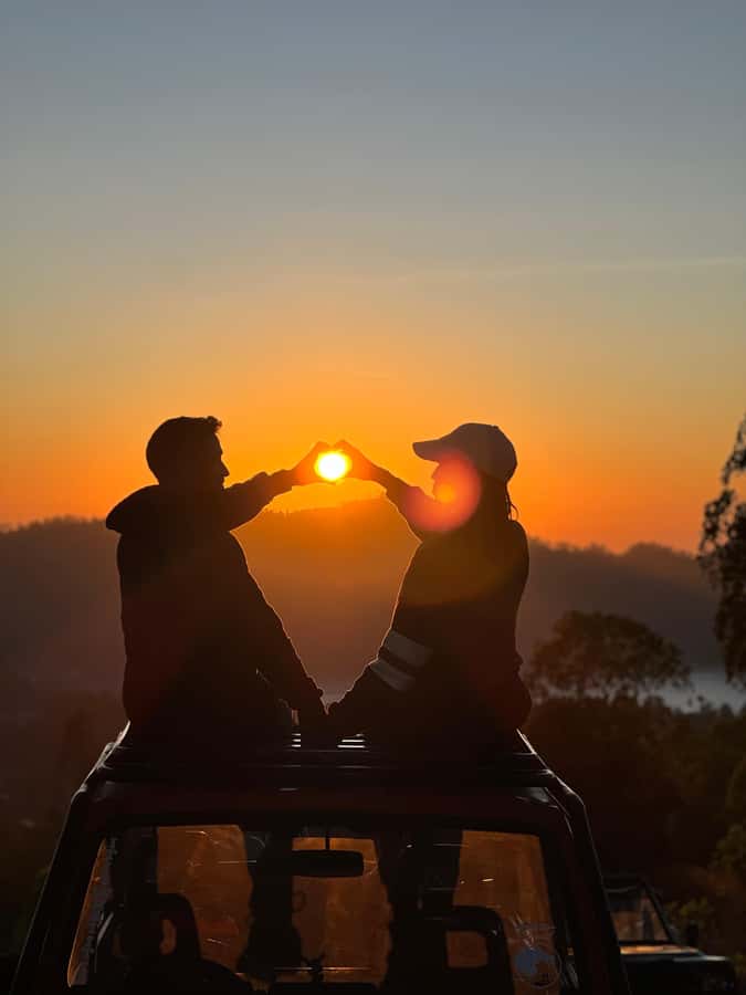 Bali: Mount batur jeep sunrise & natural hot springs - Guides, drivers, and the human side of the morning