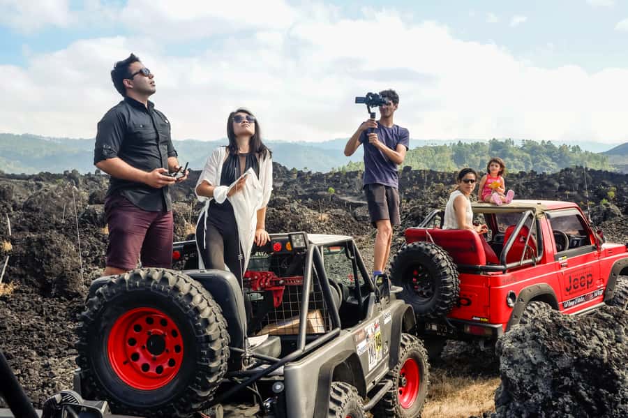Bali/Mount Batur: Private Sunrise Jeep Tour & Hot Spring - Should you book the Mount Batur jeep tour?