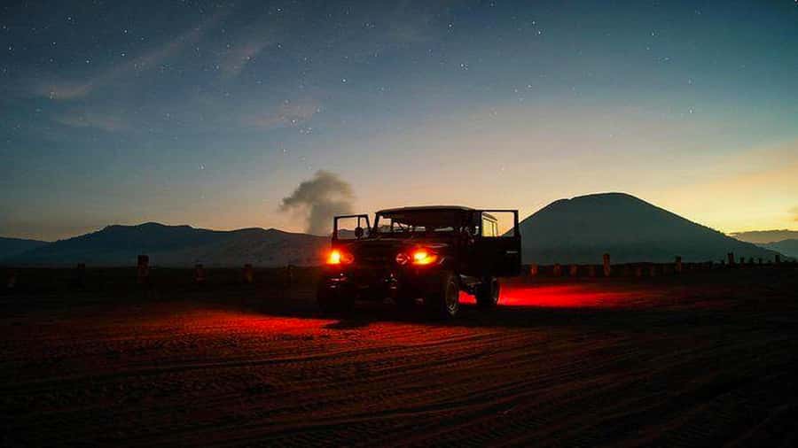 Bali/Mount Batur: Private Sunrise Jeep Tour & Hot Spring - Guides, photos, and the private-tour advantage
