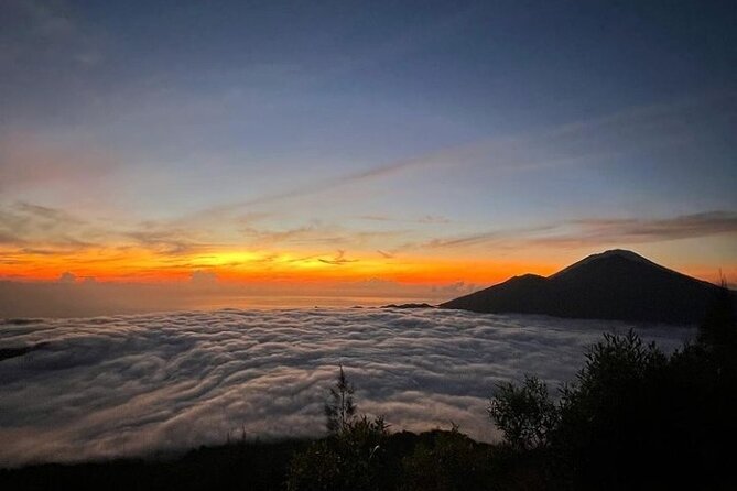 Bali Mount Batur Sunrise Hike and Natural Hot Spring - A 2:00 AM pickup and a private ride