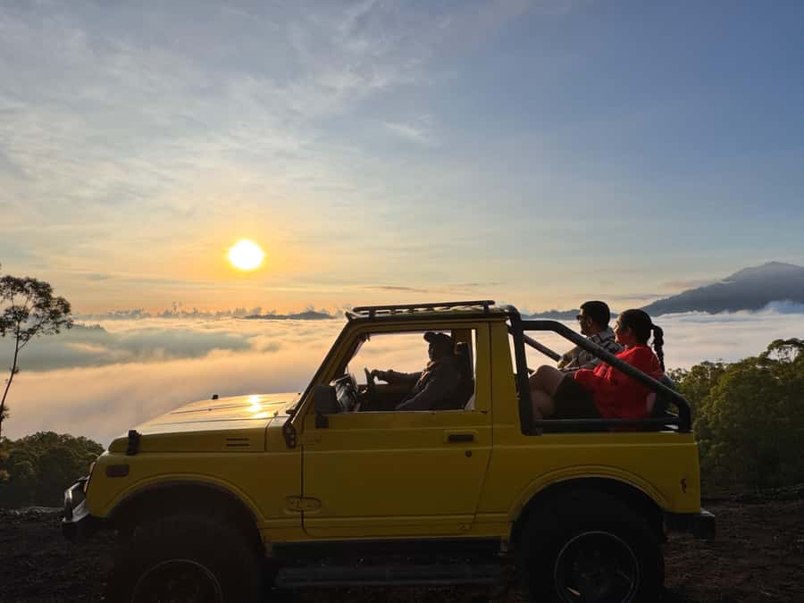 Bali : Private Sunrise Jeep Tour and Hot Spring All Include - Mount Batur at sunrise, without the long hike