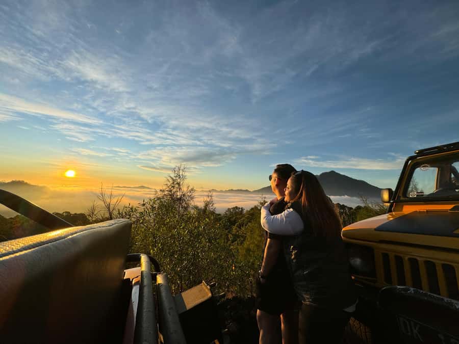 Bali : Private Sunrise Jeep Tour and Hot Spring All Include - What to bring for a smoother morning
