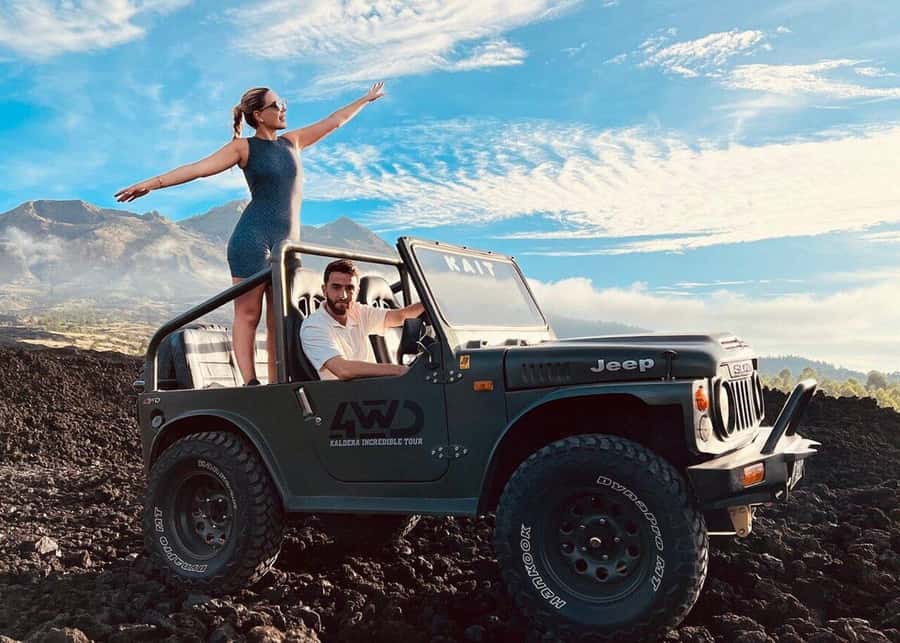 Bali: Shared Mount Batur Sunrise Jeep Tour with Hot Springs - The 4WD ride up Mount Batur