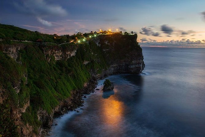 Bali Spa Tour, Beaches, Uluwatu Temple Sunset & Jimbaran Bay Dinner - Uluwatu Temple, cliffs, and the sunset choice