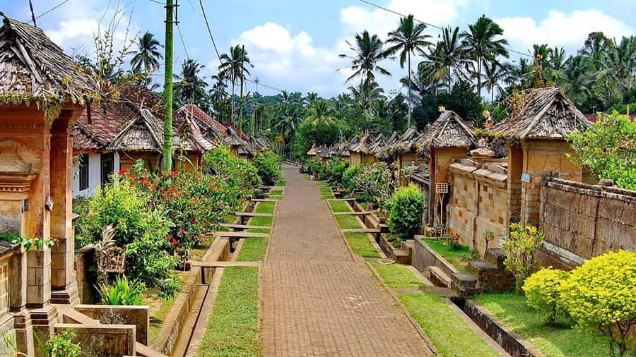 Bali: Trunyan Cemetery, Hot Springs, and Penglipuran Village - Tibumana Waterfall closes the day on a lighter note