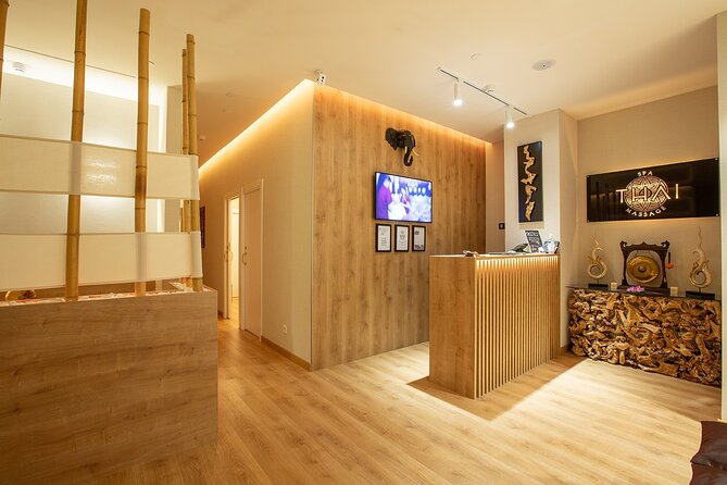 Balinese massage with essential oils 60 min at THAI MASSAGE ALURA - A Balinese treatment with a Thai massage team