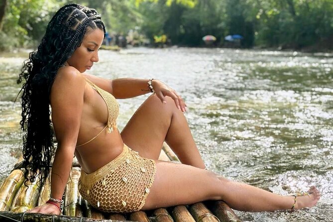 Bamboo Rafting with Limestone Foot Massage Montego Bay - A gentle start on the Lethe River