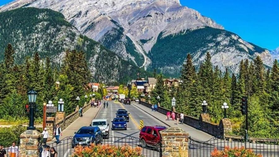 Banff: Gondola, Hot Springs, Bow falls & Three lakes tour - The Upper Hot Springs are not currently operating