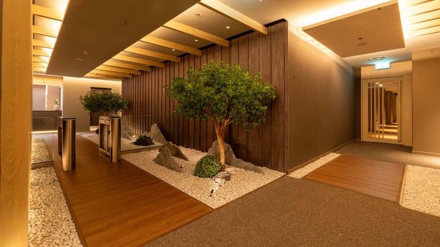 Bangkok: Let's Relax Spa Lumpini E-Voucher - Choosing between Thai massage, foot care, and scrubs