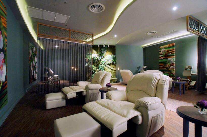 Bangkok: Let's Relax Spa Terminal 21 E-Voucher - A spa break inside Terminal 21