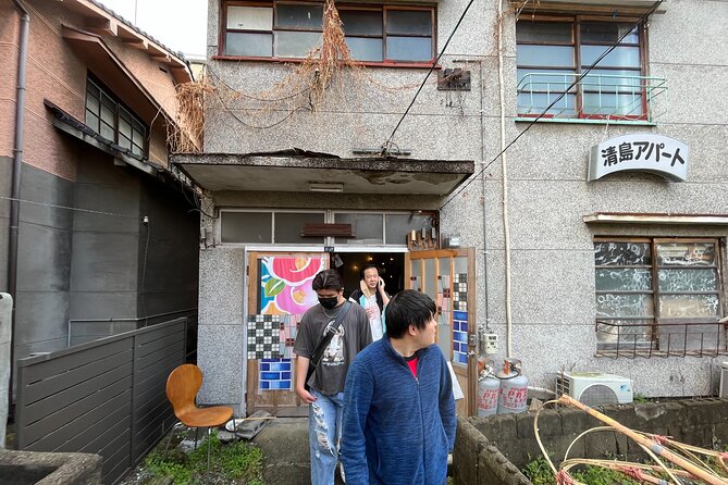 Become a local! A Walking Tour of Arts, Crafts&Onsen Culture - Walking conditions and practical limits
