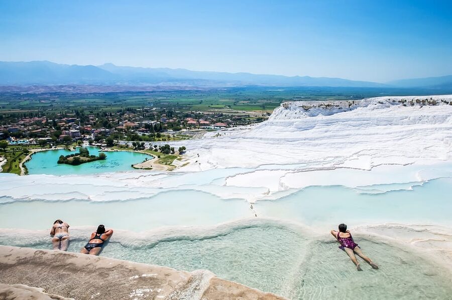 Bodrum: Pamukkale, Hot Springs & Travertines Tour with Lunch - Hierapolis, Roman ruins above the springs