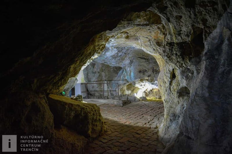 Bratislava/Slovakia: Trencin Castle, Piestany Spa, Monastery - Piešťany Spa Island at day’s end