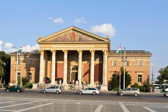 Budapest Card: Free Public Transport, Spa & Museums with Delivery - Key points to know before buying