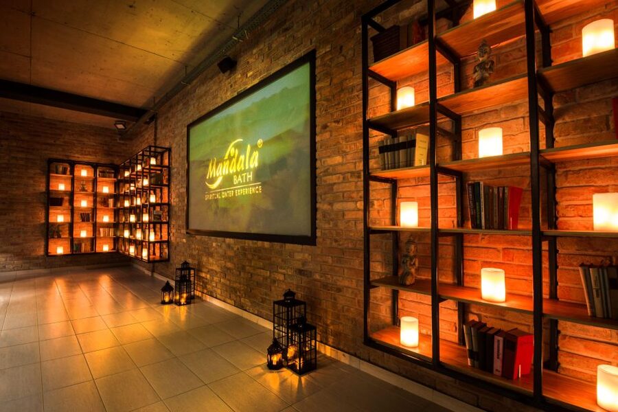 Budapest: Mandala Day Spa & Luxury Pool Experience - Choosing between the five packages