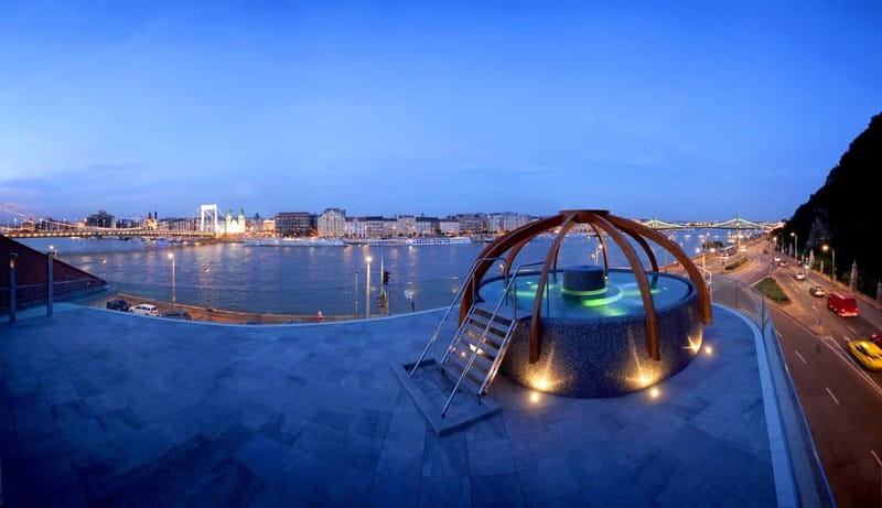 Budapest: Rudas Turkish Bath or Spa Day Pass & 3-Course Meal - Who will enjoy Rudas most