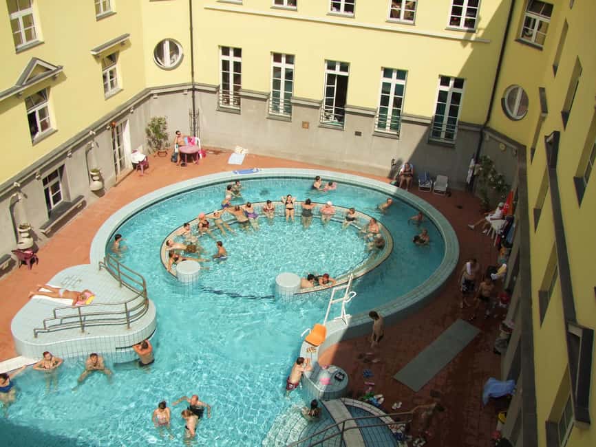 Budapest Super Saver: Spa, Basilica Tour, and Danube Cruise - Why this $64 combination can work well