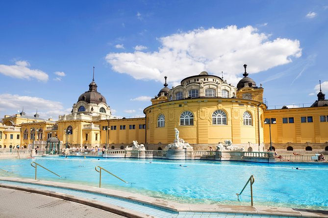 Budapest Széchenyi Spa with Danube Cruise and Optional Dinner - Getting from the baths to the Danube