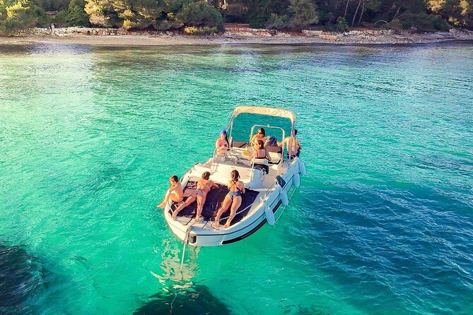 Cannes Relaxation evening in the Lerins Islands Private boat - Practical planning for a smooth evening