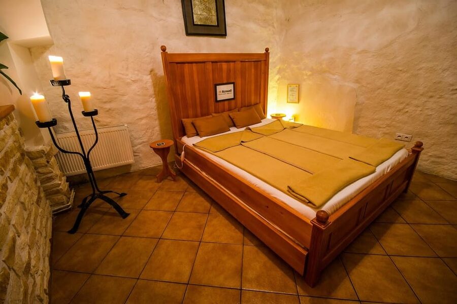 Caroline Bernard Beer Spa Prague with Beer & Massage Option - What the atmosphere is really like