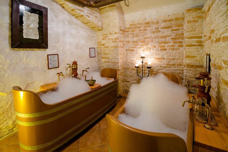 Caroline Bernard Beer Spa Prague with Beer & Massage Option - Small details that make the visit easier